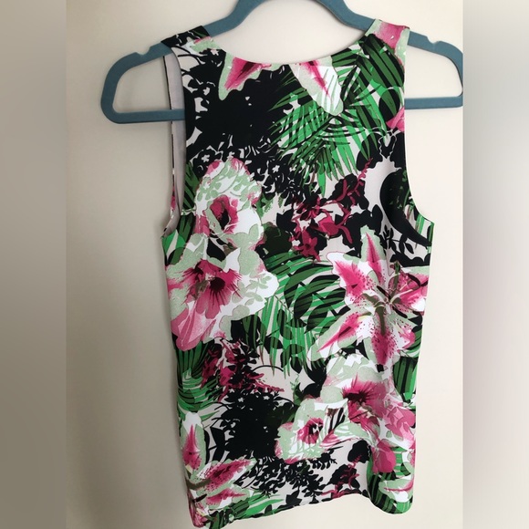 RW&Co Camber & Grace Tropical Print Cami - Picture 4 of 5